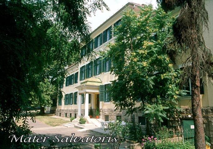 Mater Salvatoris House 호텔 Gödöllő 외부 사진