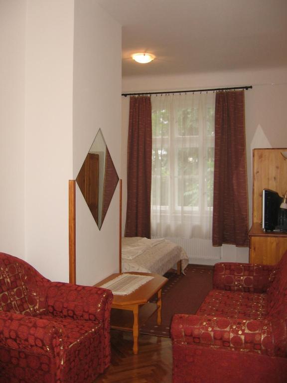 Mater Salvatoris House 호텔 Gödöllő 객실 사진