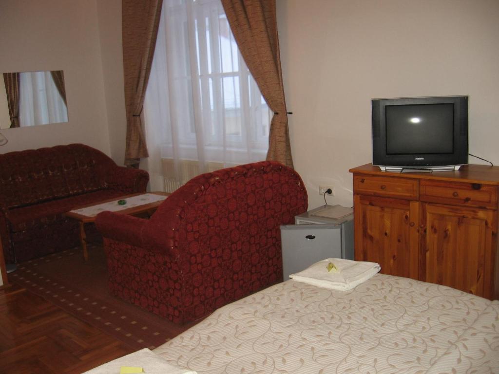Mater Salvatoris House 호텔 Gödöllő 객실 사진